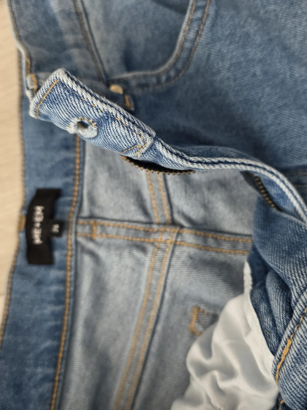 ME+EM Straight Leg Light Wash Jeans Women’s Size 26 - Picture 4 of 15